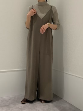 「LEPSIM（レプシィム）のアイテム（サロペット/オーバーオール）」を使った、yuiさん（レディース・155cm）の秋コーディネート