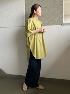 yuiさんの「ステッチスタンドカラースリーピングシャツ」を使ったコーディネート