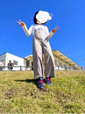 サロペット オーバーオールを使った 小学生女子 の人気ファッションコーディネート Wear