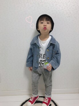 「西松屋」｜「アイテム（デニムジャケット）」を使った、こだまさん（キッズ・100cm）の冬コーディネート