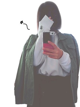 「FILA（フィラ）のアイテム（スウェット、ホワイト系）」を使った、airi😋😝さん（レディース・153cm）の春コーディネート