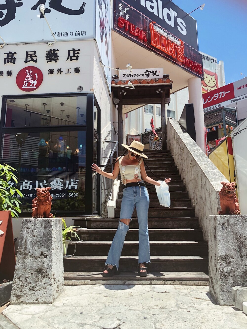 「デニムビスチェ、ビスチェ、ootd、summer、デニム、FIG&VIPER、フィグアンドヴァイパー(FIG&VIPER)」｜「FIG&VIPERのレースアップデニムビスチェ（その他トップス、ホワイト系）」を使った、FIG&VIPER_Yukaさん（レディース・167cm）の夏コーディネートの1枚目の写真