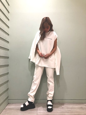 「Levi's」｜「アイテム（サンダル）」を使った、FIG&VIPER_Yukaさん（レディース・167cm）の春コーディネート