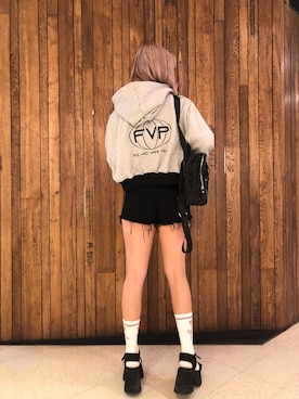 「アイテム（バックパック/リュック）」を使った、FIG&VIPER_Yukaさん（レディース・167cm）の春コーディネート