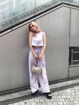 「FIG&VIPER（フィグアンドバイパー）のアイテム（サンダル）」を使った、FIG&VIPER_Yukaさん（レディース・167cm）の夏コーディネート