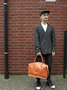 「アイテム（ボストンバッグ）」を使った、UNBILLION_MENSさん（メンズ・170cm）の冬コーディネート