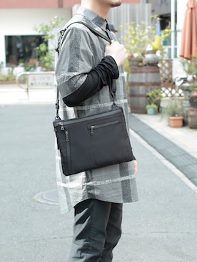 「Otias（オティアス）のアイテム」を使った、UNBILLION_MENSさん（メンズ・170cm）の春コーディネート