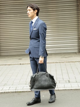 「アイテム（ボストンバッグ）」を使った、UNBILLION_MENSさん（メンズ・176cm）の冬コーディネート