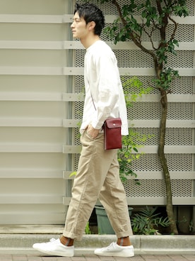 「オティアス」｜「アイテム（ショルダーバッグ）」を使った、UNBILLION_MENSさん（メンズ・176cm）の夏コーディネート