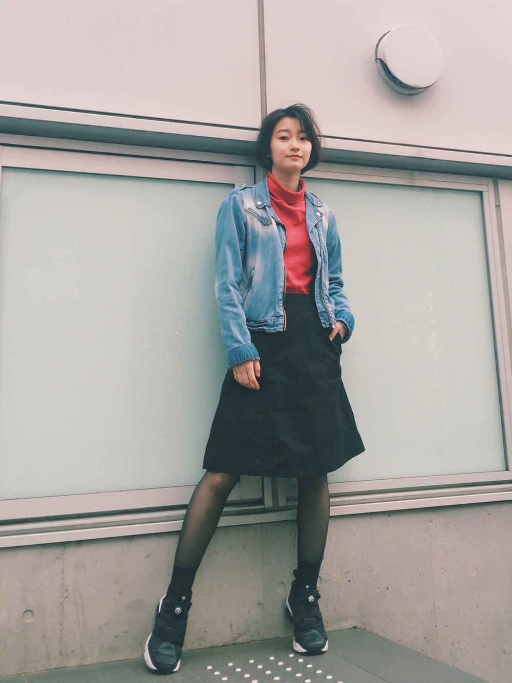「プチプラ、シンプルコーデ、ブラック、プチプラコーデ、ZARA KIDS、goocy、reebok、Dickies」｜「Dickiesのアイテム（スカート、ブラック系）」を使った、NAOさん（レディース・163cm）の春コーディネートの1枚目の写真