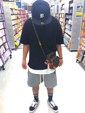 「fog（フォグ）のアイテム（パンツ）」を使った、るーくさん（メンズ・176cm）の秋コーディネート