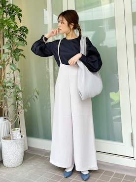 「GU（ジーユー）のアイテム（オールインワン・サロペット、グレー系）」を使った、miraiさん（レディース・163cm）の冬コーディネート