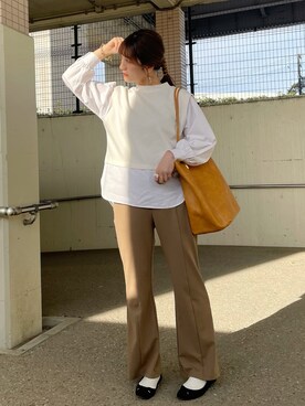 「GU（ジーユー）のアイテム（トップス、ホワイト系）」を使った、miraiさん（レディース・163cm）の冬コーディネート