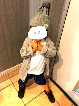「DAISO（DAISO）のアイテム（ニットキャップ/ビーニー、グレー系）」を使った、haasaさん（キッズ・120cm）の秋コーディネート