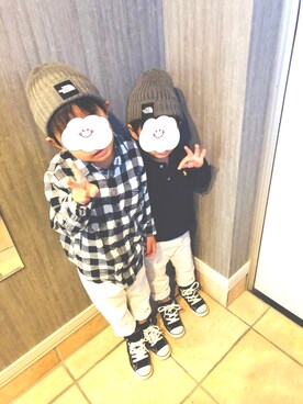 「UNIQLO（ユニクロ）のアイテム（シャツ/ブラウス、ブラック系）」を使った、haasaさん（キッズ・120cm）の秋コーディネート