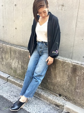 「刺繍」｜「アイテム（カバーオール）」を使った、Yumiさん（レディース・156cm）の春コーディネート