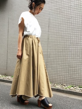 「Settimissimo（セッティミッシモ）のアイテム（スカート）」を使った、Yumiさん（レディース・156cm）の春コーディネート