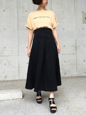 「Settimissimo（セッティミッシモ）のアイテム（スカート）」を使った、Yumiさん（レディース・156cm）の夏コーディネート