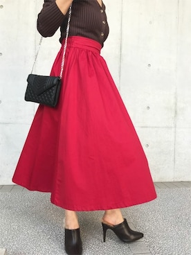 「Settimissimo（セッティミッシモ）のアイテム（スカート）」を使った、Yumiさん（レディース・156cm）の秋コーディネート