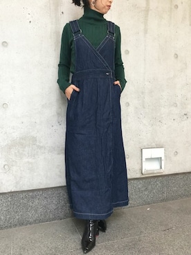 「Settimissimo（セッティミッシモ）のアイテム（ジャンパースカート）」を使った、Yumiさん（レディース・156cm）の秋コーディネート