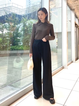 「ASTRAET（アストラット）のアイテム（スウェットパンツ）」を使った、ASAMI MIZUTANIさん（レディース・160cm）の秋コーディネート