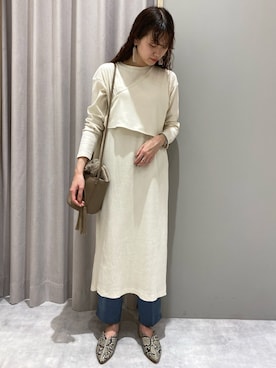 「サテンパンツ」｜「アイテム（アナログ腕時計）」を使った、ｈｉｉｒｏさん（レディース・163cm）の秋コーディネート