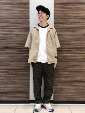 「COLEMAN（コールマン）のアイテム」を使った、coen しゅうのさん（メンズ・166cm）の春コーディネート