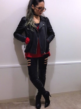 「ロングヘア」｜「アイテム（ライダースジャケット）」を使った、kika.さん（レディース・163cm）の冬コーディネート