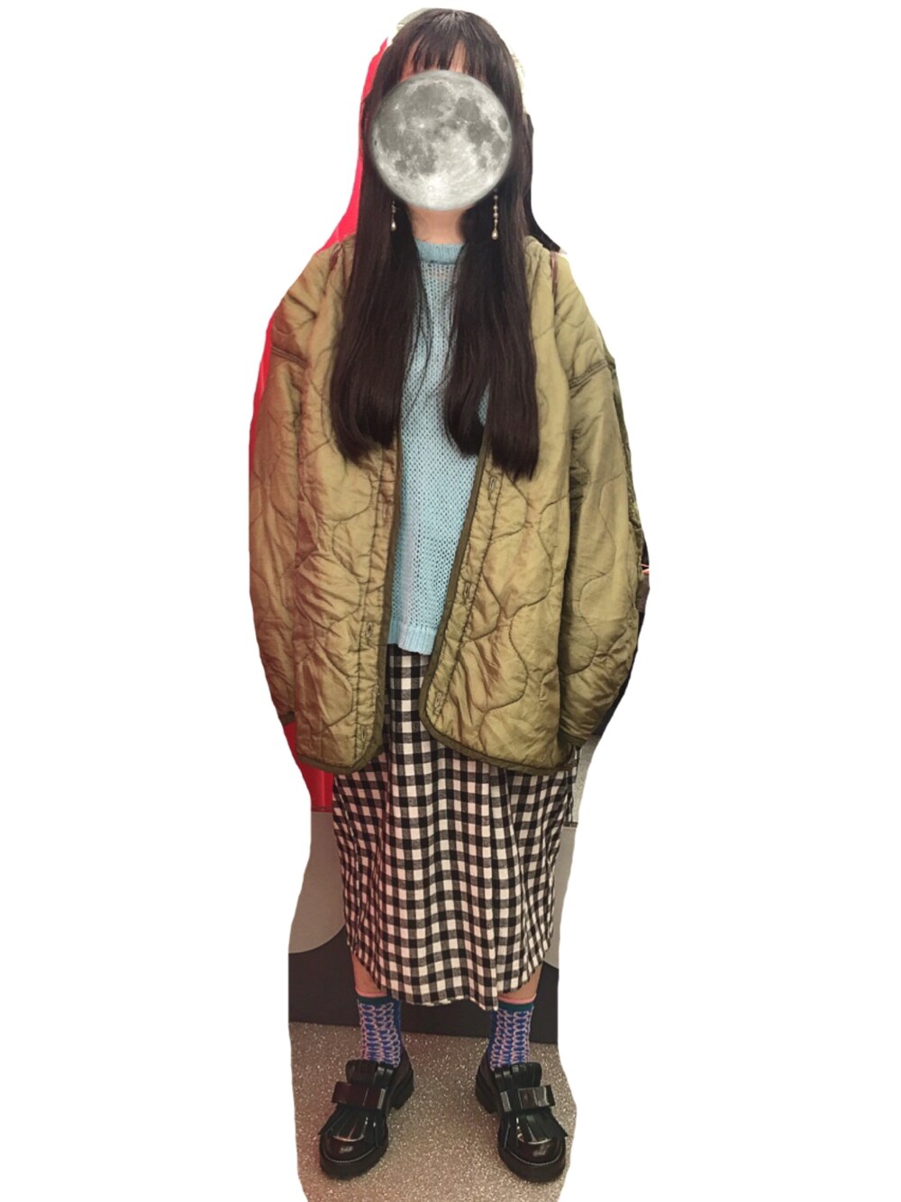 「Vivienne Westwoodのアイテム（イヤリング、その他）」を使った、Aliceさん（レディース・170cm）の冬コーディネートの1枚目の写真