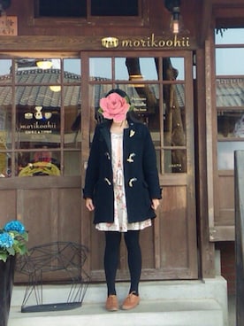 「clarks」｜「アイテム（ダッフルコート）」を使った、燕子さん（レディース・157cm）の春コーディネート