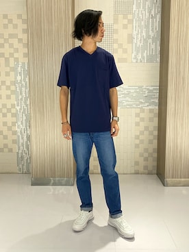 「NANO universe（ナノユニバース）の《汗染み防止》Anti Soaked ヘビーVネックTシャツ（Tシャツ/カットソー）」を使った、nano・universe ららぽーとTOKYO-BAY Mensさん（メンズ・179cm）の夏コーディネート