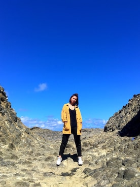 「PULL&BEAR（プルアンドベア）のアイテム（デニムジャケット）」を使った、Tinaさん（レディース・168cm）の春コーディネート