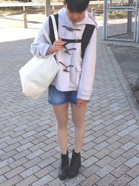 「アイテム（ピアス（両耳用））」を使った、もかさん（レディース・163cm・20代）の秋コーディネート