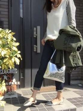 「ニコアンド」｜「アイテム（ミリタリージャケット）」を使った、kary☆さん（レディース・162cm）の春コーディネート