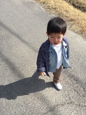 「OSHKOSH（オシュコシュ）のアイテム（その他アウター）」を使った、yu-maさん（キッズ・90cm）の春コーディネート