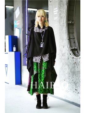 「BLESS（ブレス）のアイテム（トップス）」を使った、LIMESODAさん（レディース・166cm）の春コーディネート