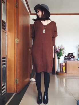 「JEANASIS（ジーナシス）のアイテム（One piece dress、ブラウン系）」を使った、siumomomさん（レディース・170cm）の冬コーディネート