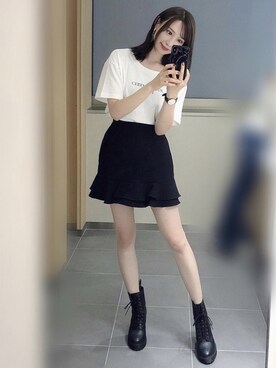 「マーチン」｜「アイテム（アナログ腕時計）」を使った、Seika 聖加さん（レディース・163cm）の秋コーディネート