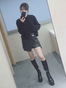 「レザーコーデ」｜「アイテム（スウェット）」を使った、Seika 聖加さん（レディース・163cm）の秋コーディネート
