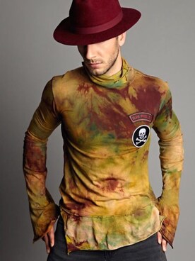 Drew Brandoさんのコーディネート