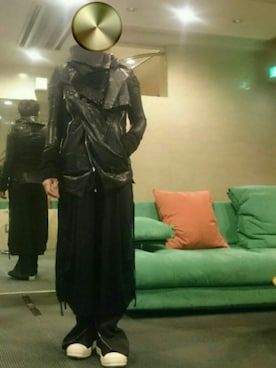 「DRKSHDW by RICK OWENS（ダークシャドウ バイ リックオウエンス）のアイテム（ブーツ）」を使った、JBRNさん（メンズ・165cm）の冬コーディネート