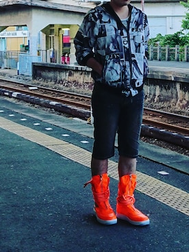 「Buffalo Bobs（バッファローボブズ）のアイテム（パーカー）」を使った、JBRNさん（メンズ・165cm）の春コーディネート