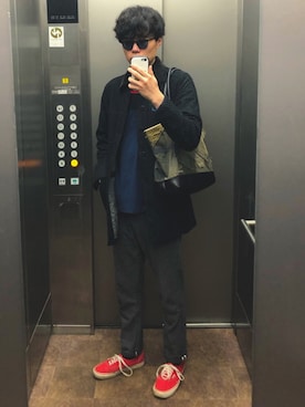「アイテム（スラックス、ブルー系）」を使った、Kaichiさん（メンズ・178cm）の秋コーディネート