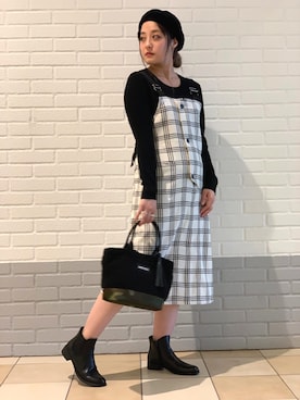 「AVIREX（アヴィレックス）のアイテム（ハンチング/ベレー帽）」を使った、nさん（レディース・167cm）の秋コーディネート