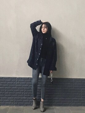 「UNIQLO（ユニクロ）のアイテム（ニット/セーター、ブラック系）」を使った、小日天さん（レディース・167cm）の冬コーディネート