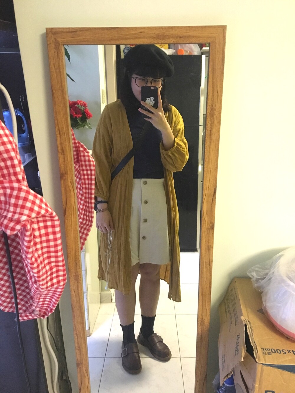 「春コーデ、ootd、春、GU、UNIQLO」｜「GUのアイテム（スカート、ベージュ系）」を使った、Elmoさん（レディース・157cm）の春コーディネートの1枚目の写真