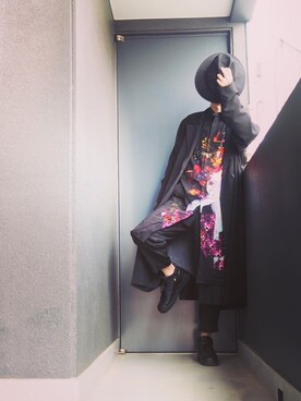 「Yohji Yamamoto POUR HOMME（ヨウジヤマモトプールオム）のアイテム（ステンカラーコート）」を使った、form3benkenobiさん（メンズ・180cm）の春コーディネート