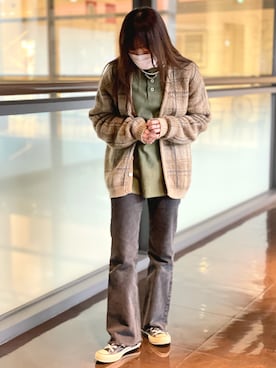 「CODY SANDERSON（コディサンダーソン）のアイテム（アクセサリー）」を使った、Nanamiさん（レディース・157cm）の冬コーディネート