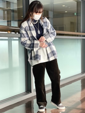 「CODY SANDERSON（コディサンダーソン）のアイテム（アクセサリー）」を使った、Nanamiさん（レディース・157cm）の冬コーディネート