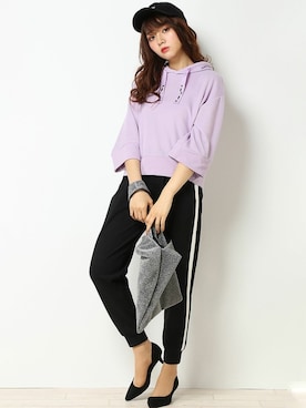 「アイテム（トートバッグ、その他）」を使った、COX公式オンラインモデルさん（レディース・162cm）の春コーディネート